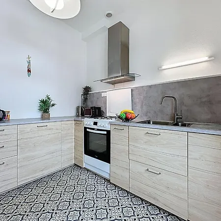 Ker Madeleine By Interhome