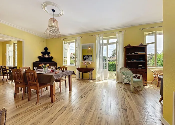 Ker Madeleine By Interhome 波尔尼克